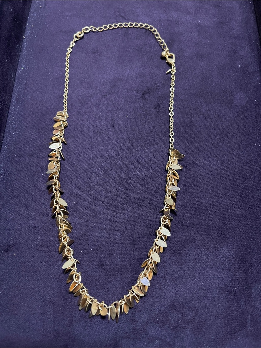 Gold necklace excellent condition